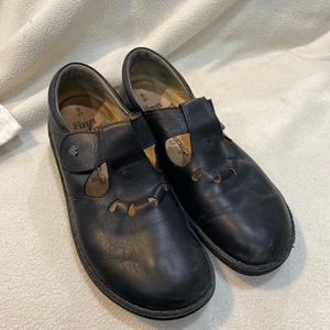 Finn comfort black leather shoes size 41. Minimal wear
